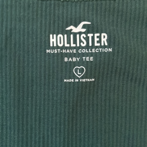 Hollister Green Baby Tee Large - Picture 3 of 4